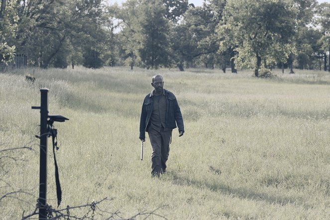 Fear the Walking Dead - Gyenge - Filmfotók - Lennie James