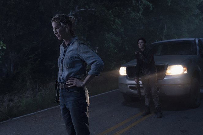 Fear the Walking Dead - Season 4 - Do filme - Jenna Elfman