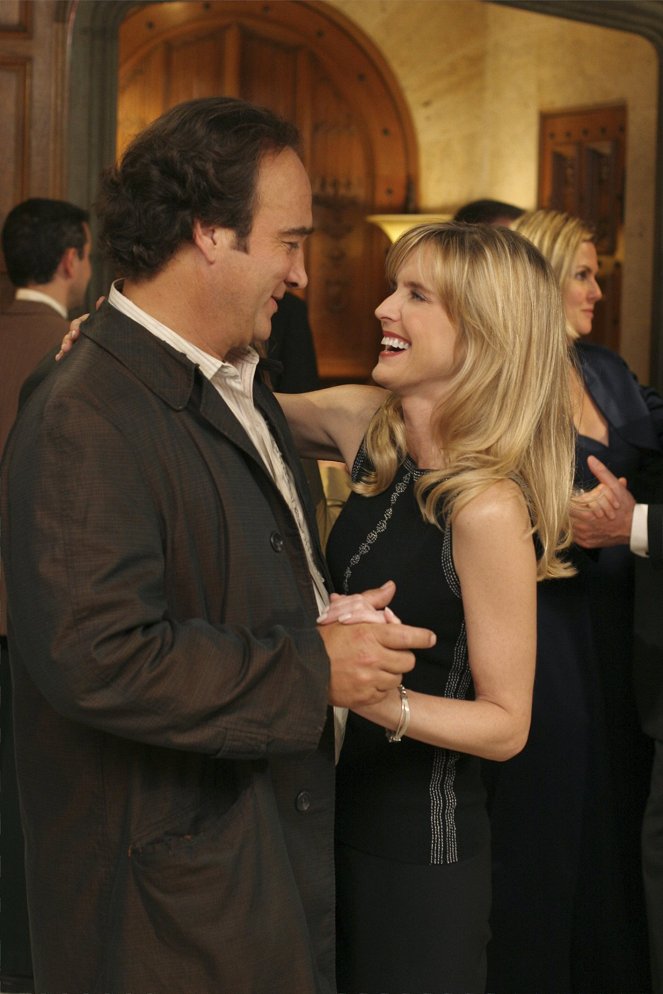 According to Jim - Charity Begins at Hef's - Photos - Jim Belushi, Courtney Thorne-Smith