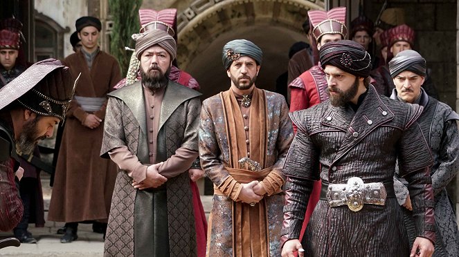 Muhteşem Yüzyıl: Kösem - Kış Bulutları… - Kuvat elokuvasta - Engin Benli, Eser Karabil, Metin Akdülger, Çağrı Şensoy