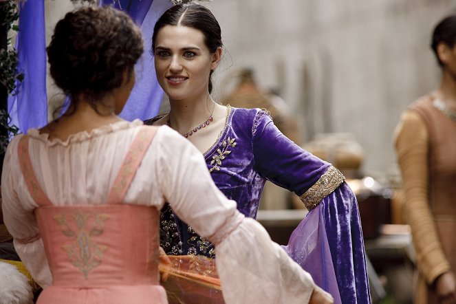 Merlin - Love in the Time of Dragons - Photos - Katie McGrath