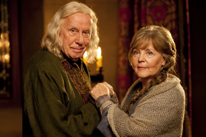 Merlin - Season 3 - Love in the Time of Dragons - Promo - Richard Wilson, Pauline Collins