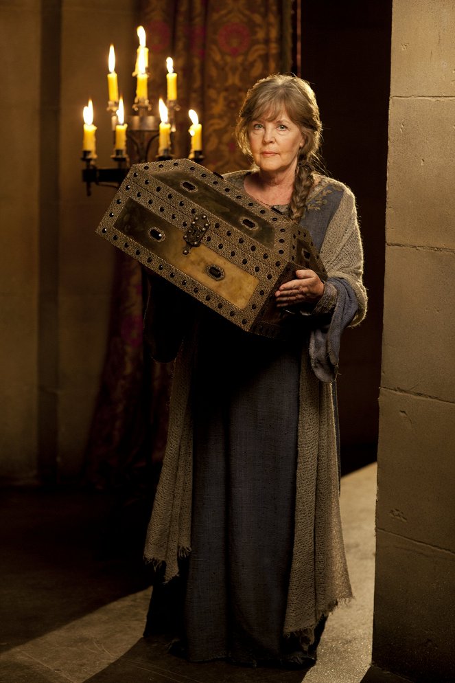 Merlin - Love in the Time of Dragons - Promokuvat - Pauline Collins