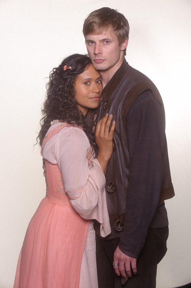Merlin - Queen of Hearts - Promo - Angel Coulby, Bradley James