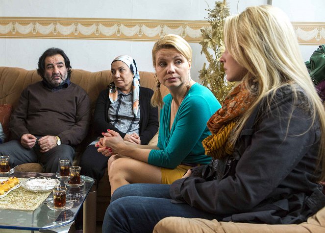 Danni Lowinski - Scheidung auf islamisch - Filmfotók - Mohammad-Ali Behboudi, Özay Fecht, Annette Frier, Sonja Gerhardt