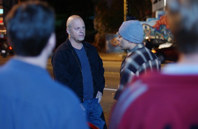 The Shield - Season 3 - Mum - Photos - Michael Chiklis