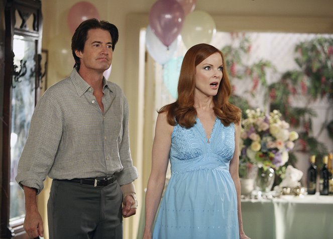 Desperate Housewives - Season 4 - If There's Anything I Can't Stand - Van film - Kyle MacLachlan, Marcia Cross