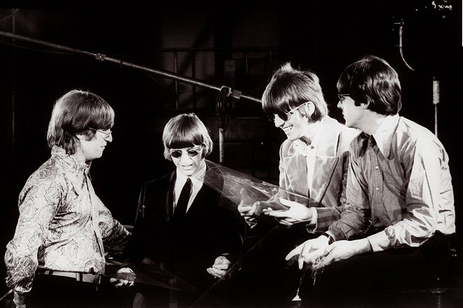 The Beatles: Paperback Writer (The Ed Sullivan Show Version) - Dreharbeiten - The Beatles, John Lennon, Ringo Starr, George Harrison, Paul McCartney