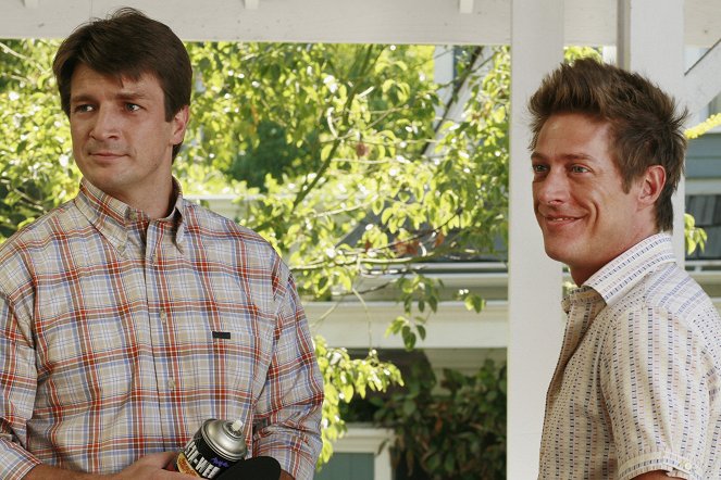 Desperate Housewives - Now I Know, Don't Be Scared - Photos - Nathan Fillion, Kevin Rahm