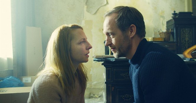 TIAN - Das Geheimnis der Schmuckstraße - Z filmu - Katharina Schüttler, Stephan Kampwirth