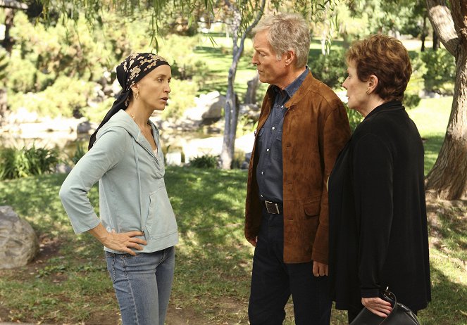 Desperate Housewives - Distant Past - Photos - Felicity Huffman, Richard Chamberlain, Polly Bergen