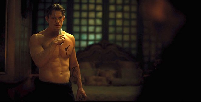 Altered Carbon - Force of Evil - Photos - Joel Kinnaman