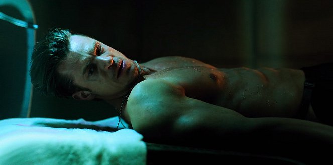 Altered Carbon - Force of Evil - Van film - Joel Kinnaman