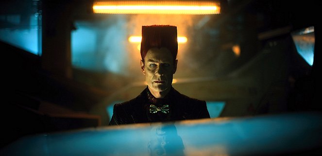 Altered Carbon - Man with My Face - Film - Matt Frewer