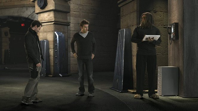 Sanctuary - Firewall - Photos - Ryan Robbins, Robin Dunne