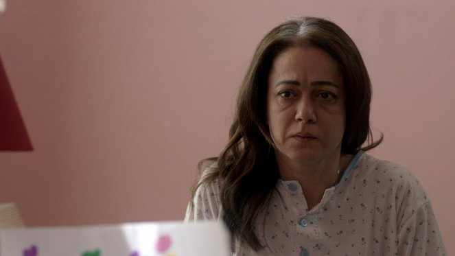 Kadın - Episode 21 - De la película - Bennu Yıldırımlar