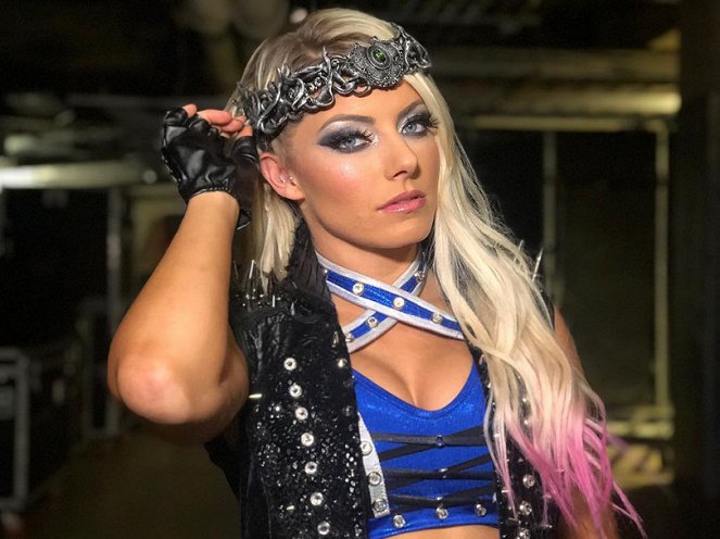 WWE Hell in a Cell - Z natáčení - Lexi Kaufman