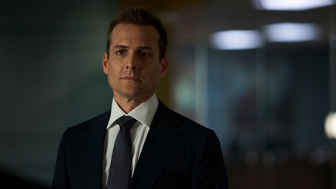 Suits - Motion to Delay - Photos - Gabriel Macht