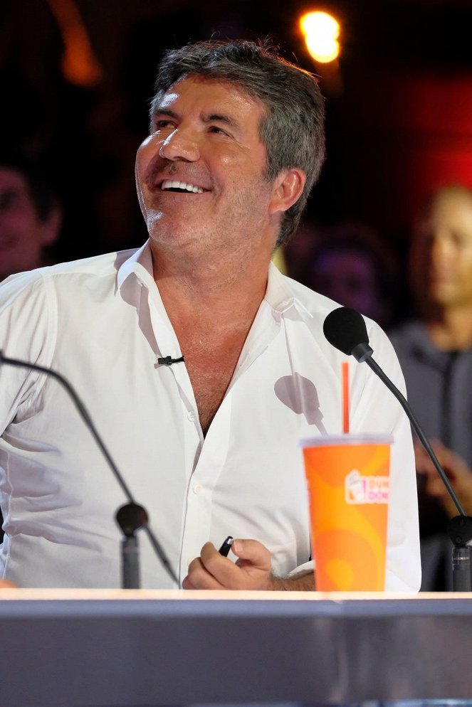 America's Got Talent: The Champions - Photos - Simon Cowell