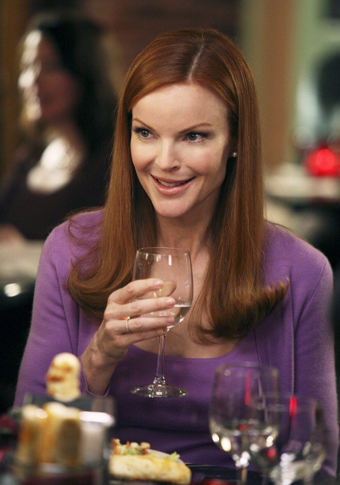 Desperate Housewives - In Buddy's Eyes - Photos - Marcia Cross