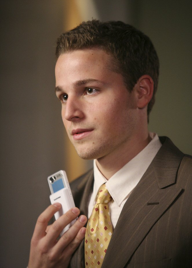 Desperate Housewives - Free - Photos - Shawn Pyfrom