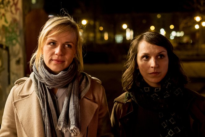 SOKO Potsdam - Season 1 - Kalte Fische - De la película - Katrin Jaehne, Caroline Erikson