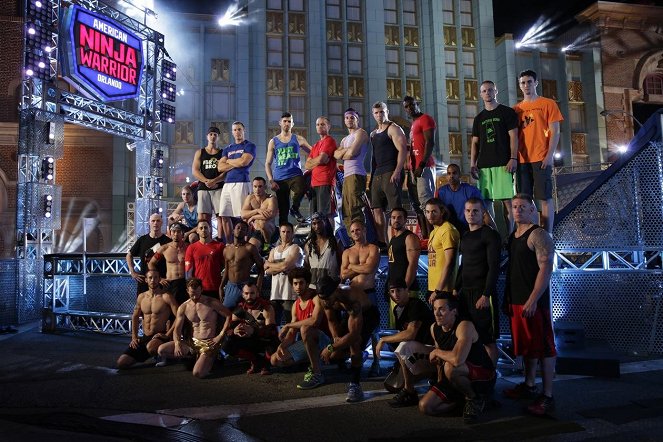 American Ninja Warrior - Van de set