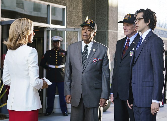 Madam Secretary - Season 2 - Catch and Release - Photos - Téa Leoni, Geoffrey Arend