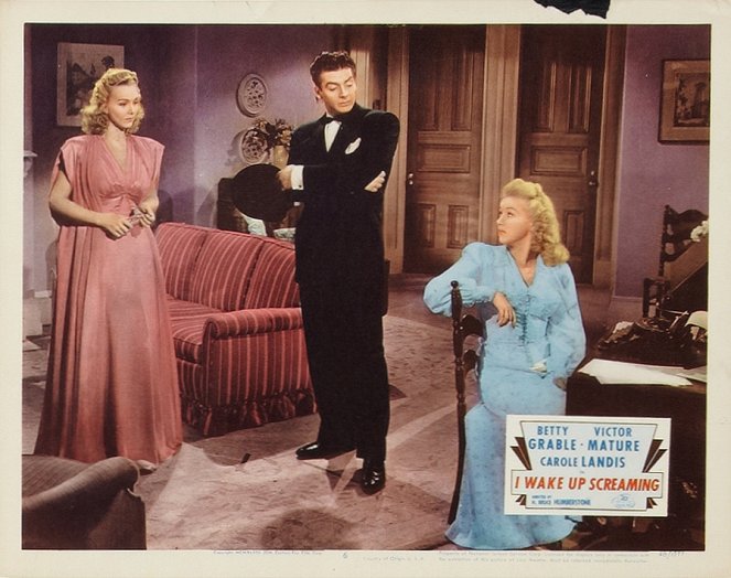 I Wake Up Screaming - Fotocromos - Carole Landis, Victor Mature, Betty Grable