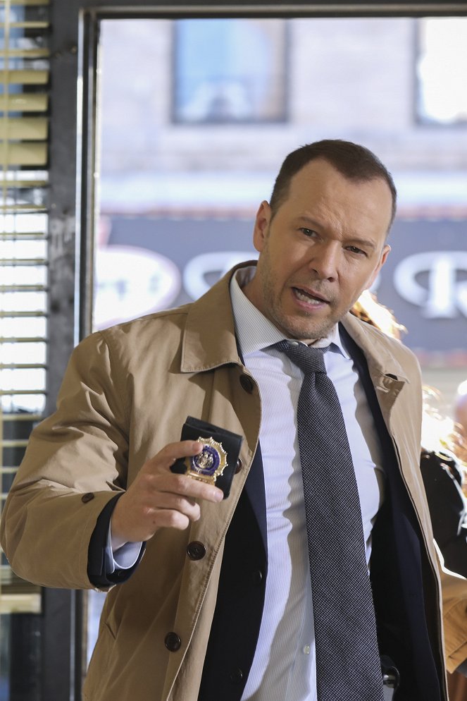 Blue Bloods - Crime Scene New York - Season 8 - Pick Your Poison - Photos - Donnie Wahlberg