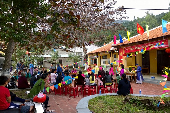 À la rencontre des peuples des mers - Viêtnam : Les Chams - Un temple sur la mer - Kuvat elokuvasta