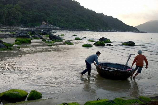À la rencontre des peuples des mers - Viêtnam : Les Chams - Un temple sur la mer - Van film