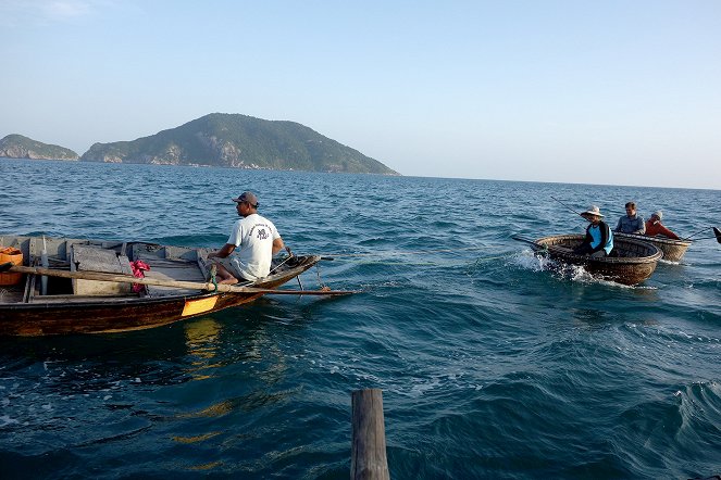 À la rencontre des peuples des mers - Viêtnam : Les Chams - Un temple sur la mer - Kuvat elokuvasta