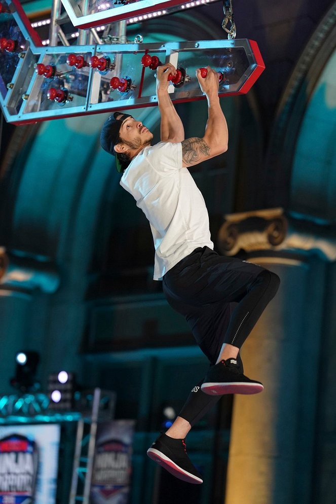 American Ninja Warrior - Photos