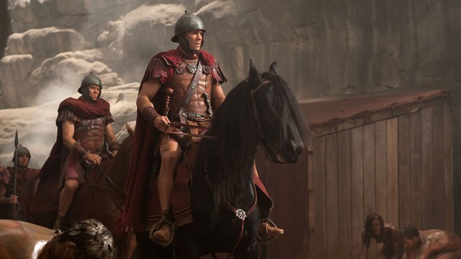 Spartacus - Das höhere Wohl - Filmfotos - Paul Glover, Luke Pegler