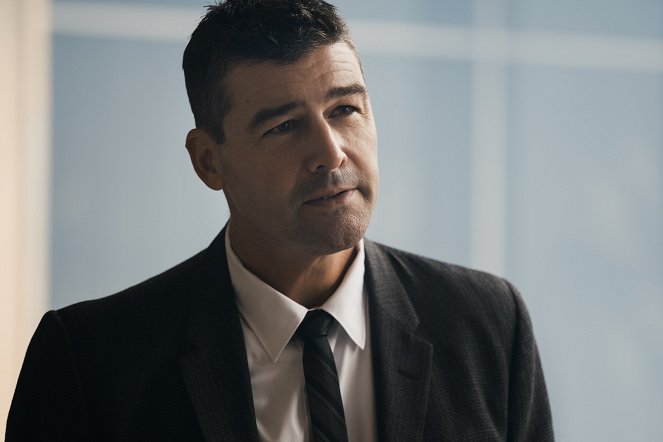 Aufbruch zum Mond - Filmfotos - Kyle Chandler