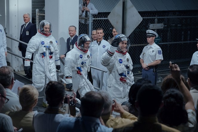 Aufbruch zum Mond - Filmfotos - Corey Stoll, Lukas Haas, Ryan Gosling