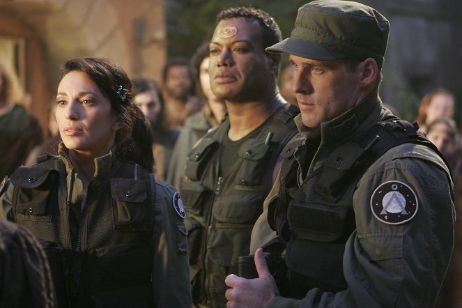 Stargate SG-1 - Question de confiance - Film