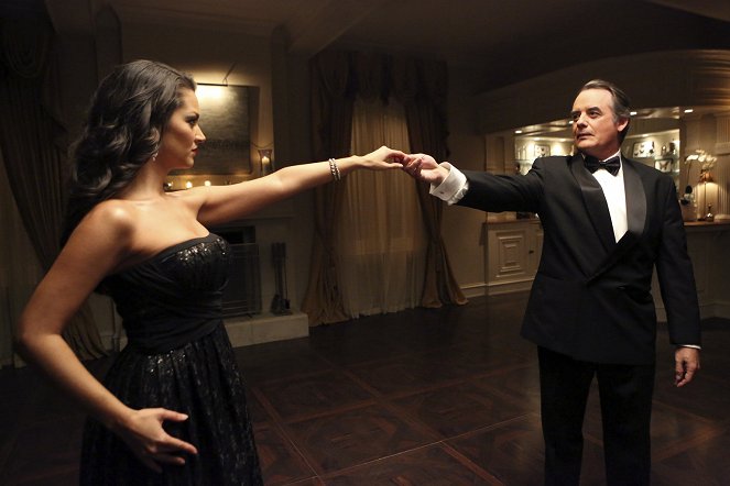 Devious Maids - Getting Out the Blood - Photos