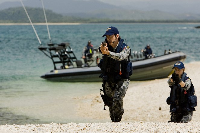 Sea Patrol - Shoes of the Fisherman - De la película