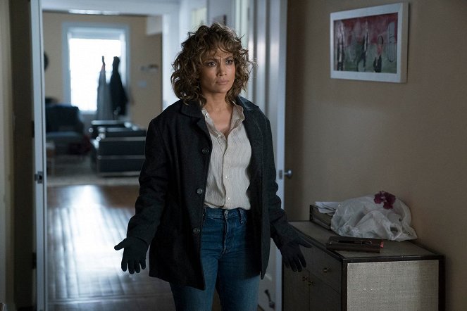 Shades of Blue - Season 3 - The Blue Wall - Photos - Jennifer Lopez