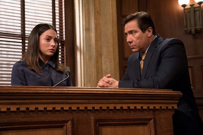 Law & Order: Special Victims Unit - Remember Me Too - Photos - Genesis Rodriguez, Benito Martinez