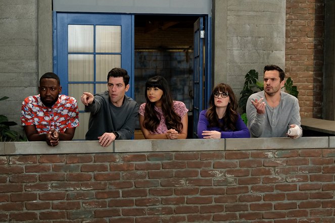 New Girl - Engram Pattersky - Photos