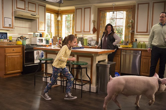 American Housewife - Greg auf der Erfolgswelle - Filmfotos - Julia Butters, Katy Mixon, Diedrich Bader