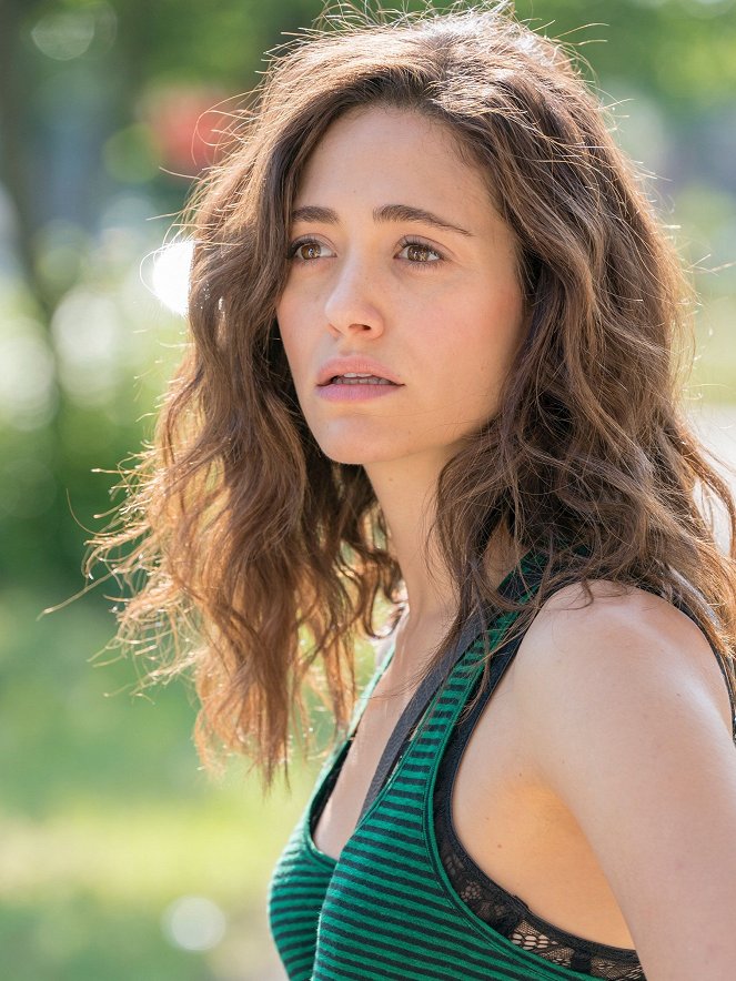 Shameless - Season 9 - Are you there Shim? It's me, Ian. - Photos - Emmy Rossum