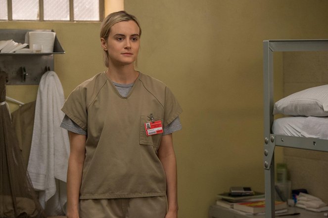 Orange Is the New Black - (Don't) Say Anything - Photos - Taylor Schilling