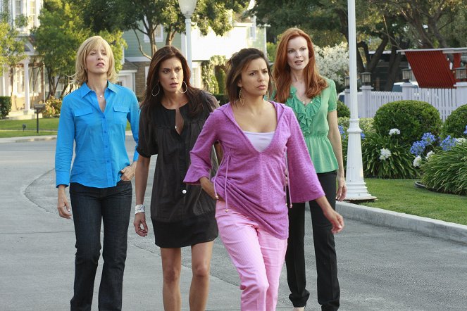 Mujeres desesperadas - Season 5 - You're Gonna Love Tomorrow - De la película - Felicity Huffman, Teri Hatcher, Eva Longoria, Marcia Cross