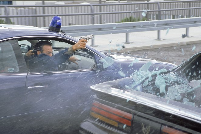 Alarm für Cobra 11 - Die Autobahnpolizei - Season 5 - Crash Kommerz - Photos