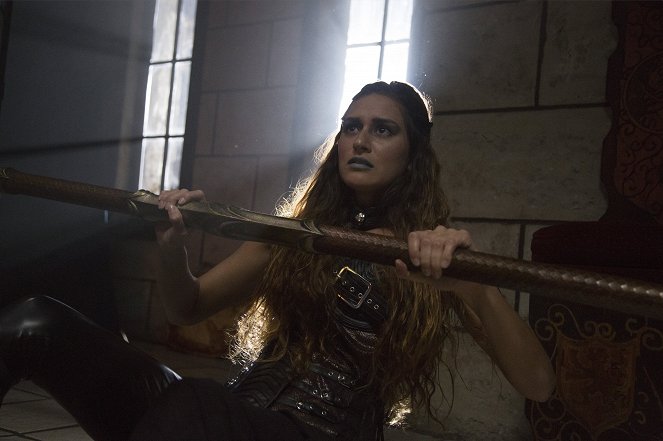 Avengers Grimm: Time Wars - Photos