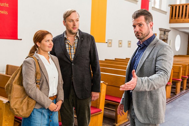 Josephine Schmidt, Stephan Grossmann, Simon Böer